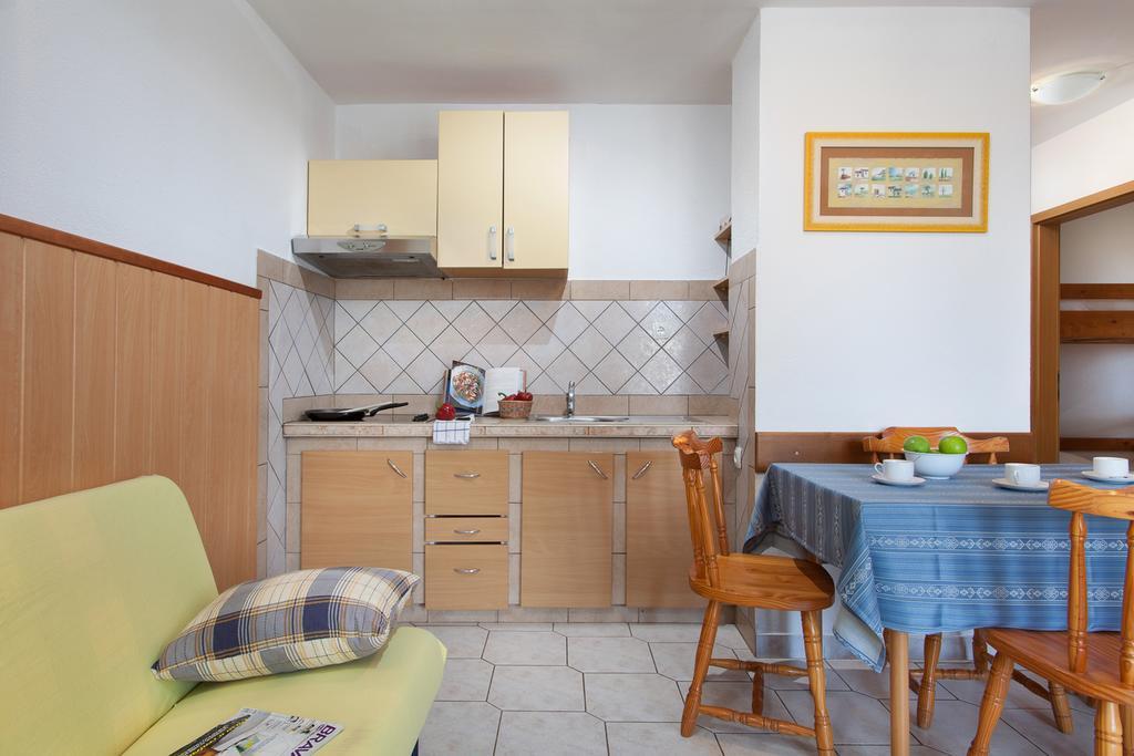 Daila Apartments Novigrad  Room photo